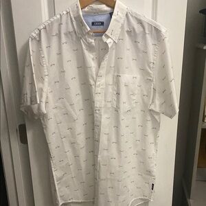 Izod White Casual Crew Button Down Shirt with Short Sleeves